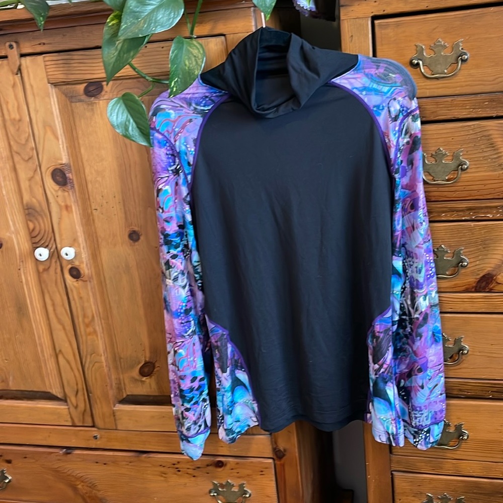 🌸Wind River stretchy sports long sleeve turtleneck
